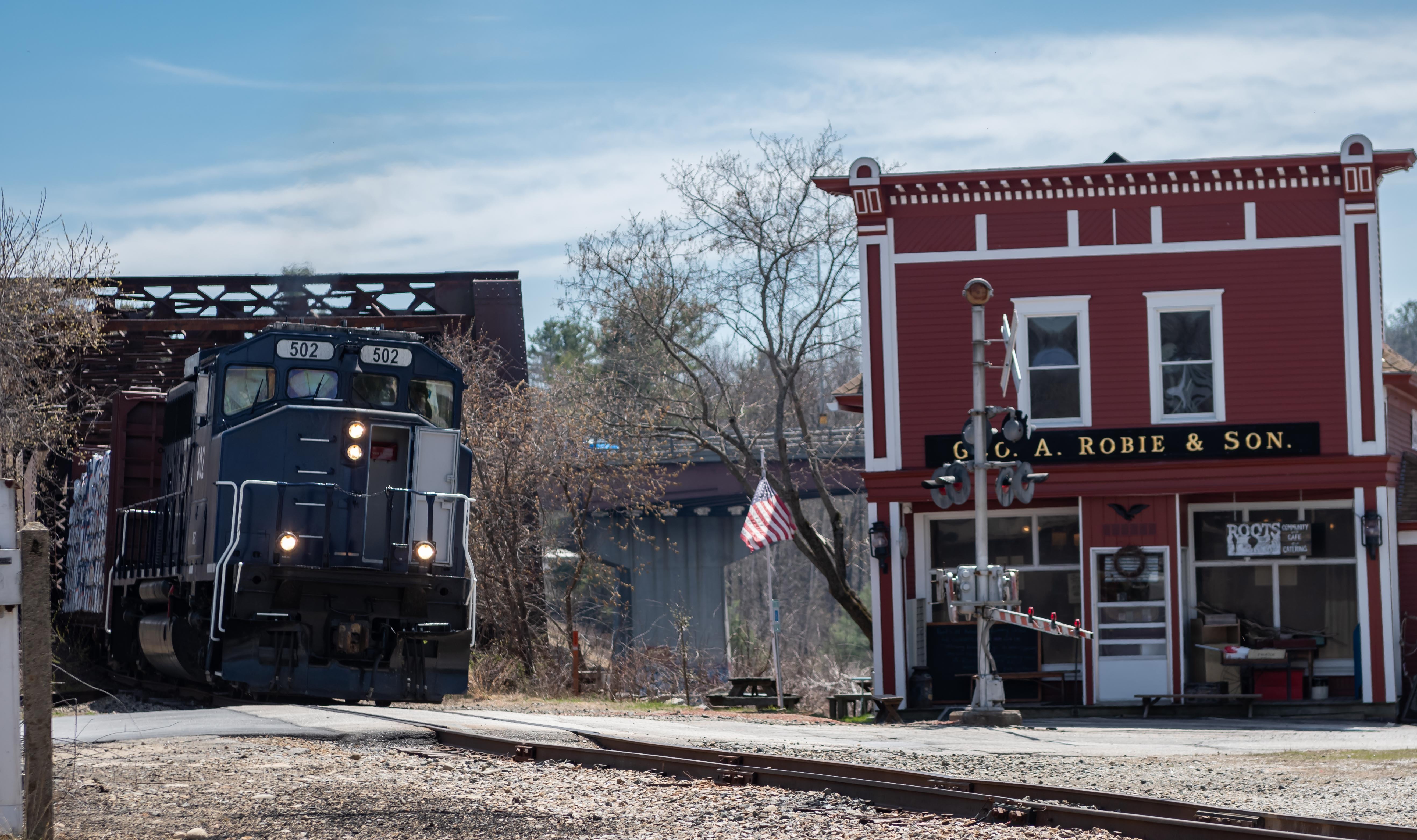 NA-Local MEC-502: The GreatRails North American Railroad Photo Archive