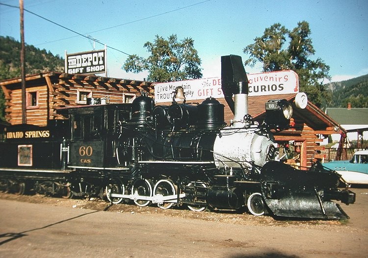 C & S 2-8-0 NARROW-GAUGE