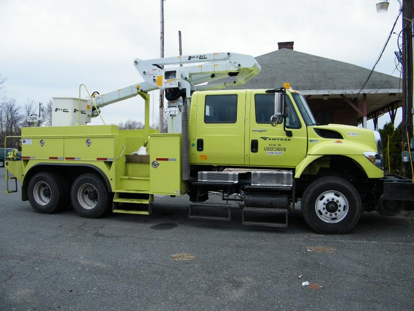 AMTRAK Hi Rail Truck The GreatRails North American Railroad Photo Archive
