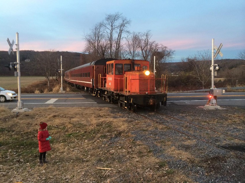 CMRR Polar Express Crossing Route 209 The GreatRails North American