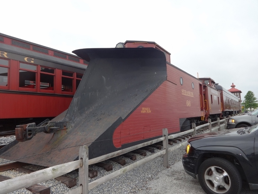 Russell Plow The GreatRails North American Railroad Photo Archive