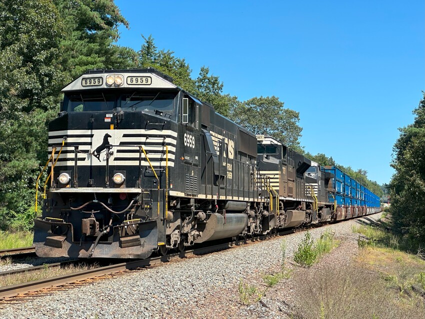 Berkshire & Eastern's 1st 265 IM Train Departs Ayer MA: The GreatRails ...