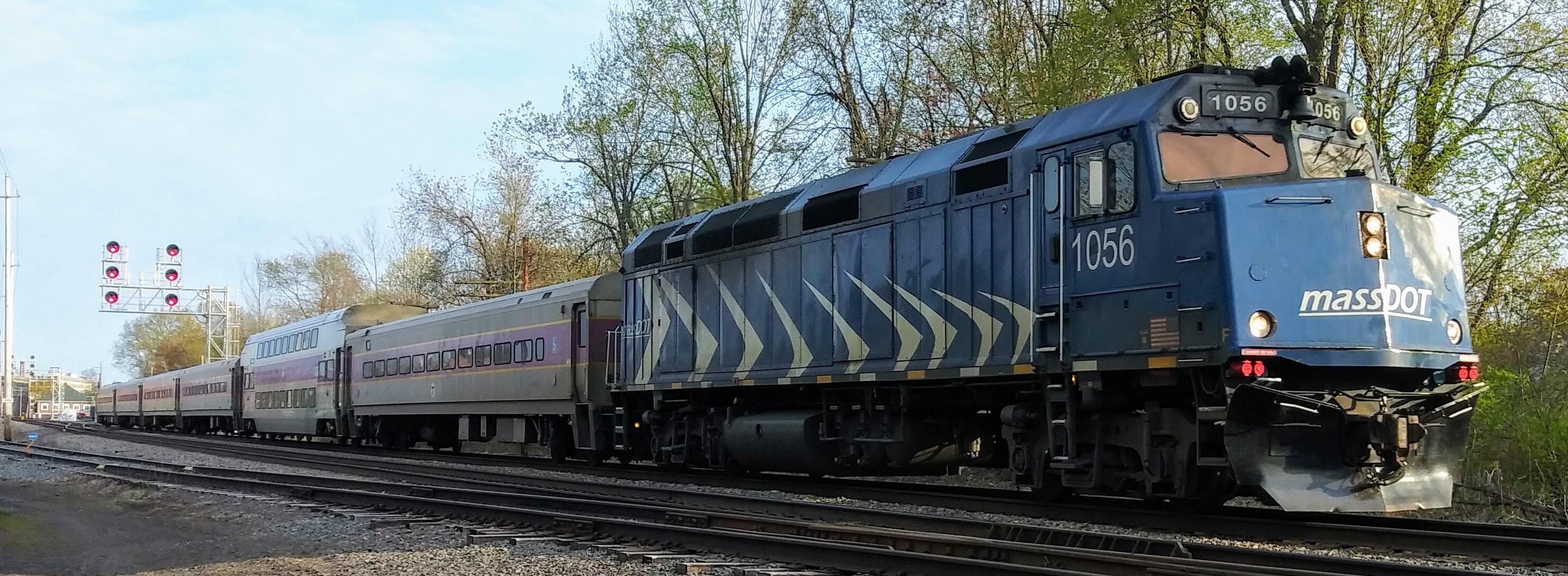 Keolis 215: The GreatRails North American Railroad Photo Archive