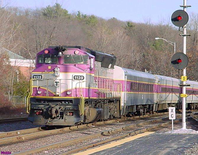 MBTA engine #1139 heads inbound at Ayer part 2: The GreatRails North ...