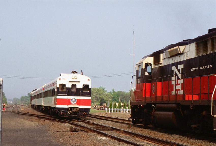 Shore Train Shore Line: The GreatRails North American Railroad Photo Archive