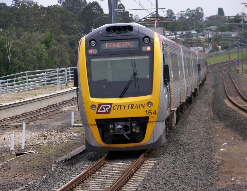 QR IMU-164/165 Airport Express.: The GreatRails North American Railroad ...