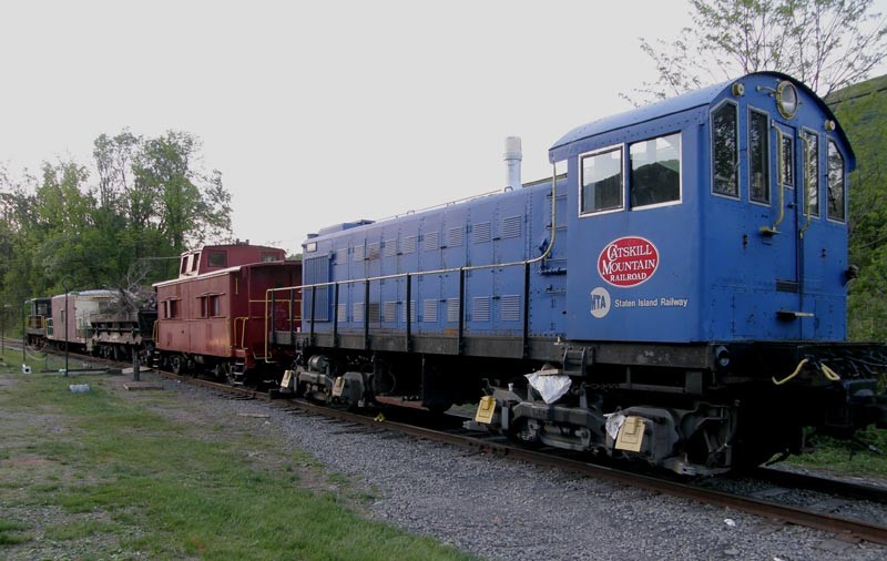 CMRR 407 (LIRR/SIRT 407) Move: The GreatRails North American Railroad ...