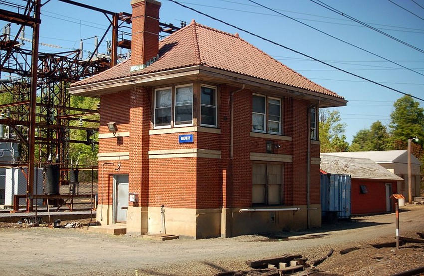 MIDWAY Interlocking Tower: The GreatRails North American Railroad Photo ...