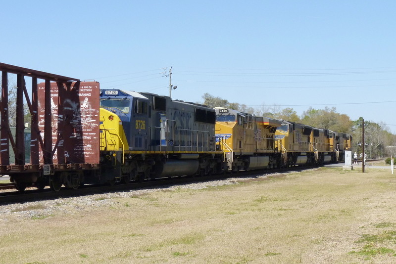 Lots of UP on CSX: The GreatRails North American Railroad Photo Archive