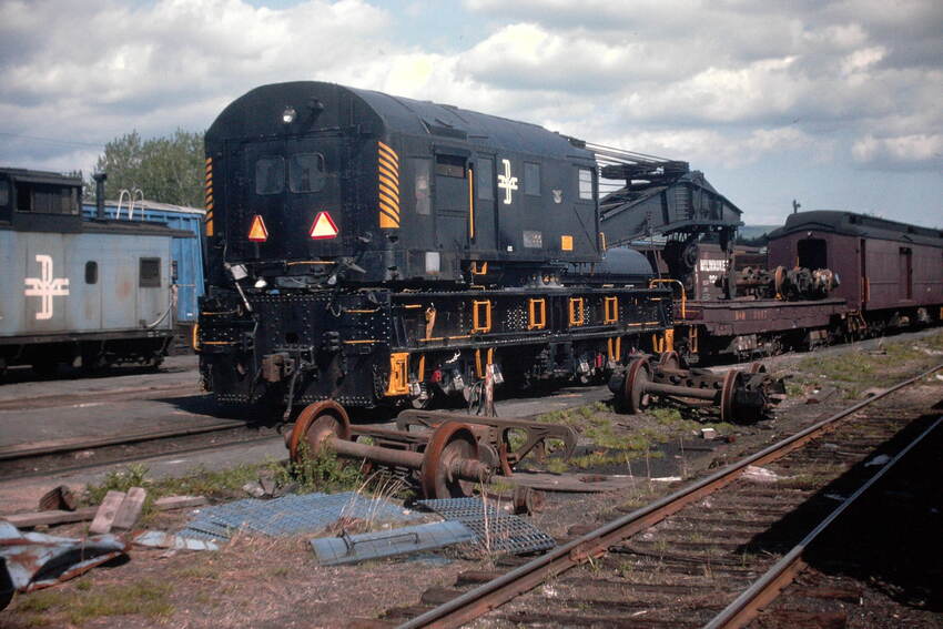 The Big Rig looking new.: The GreatRails North American Railroad Photo ...