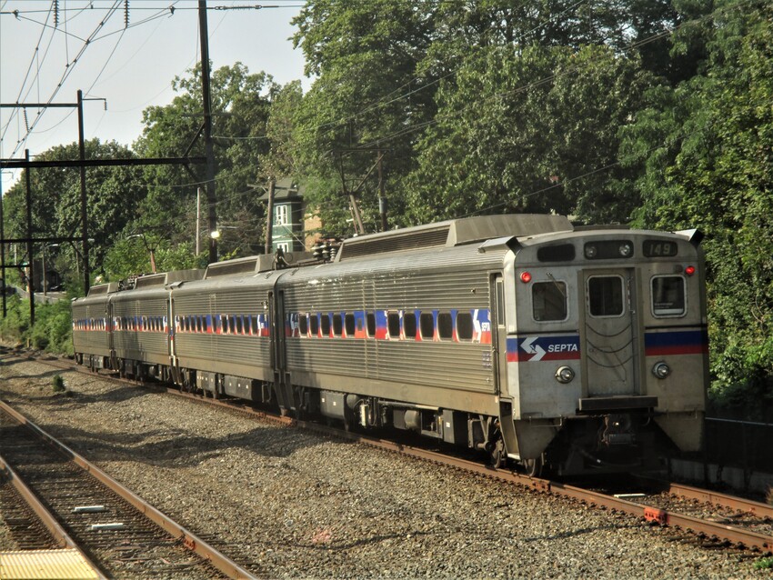 Silverliner IVs: The GreatRails North American Railroad Photo Archive